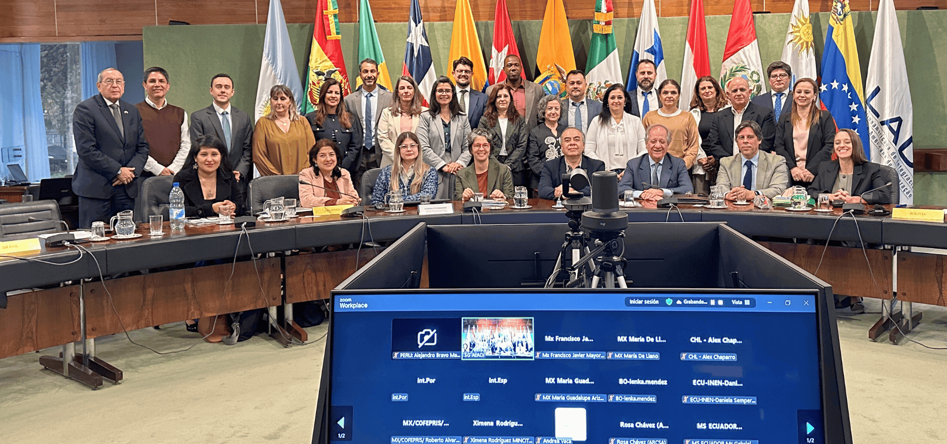 Culmina negociación técnica sobre cosméticos: instancia clave para un mercado de 55 mil millones de USD en la región